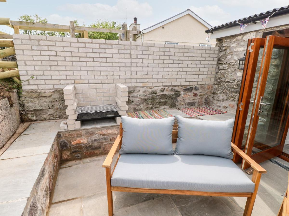 Lime Kiln Cottage Bridgend  Exterior photo